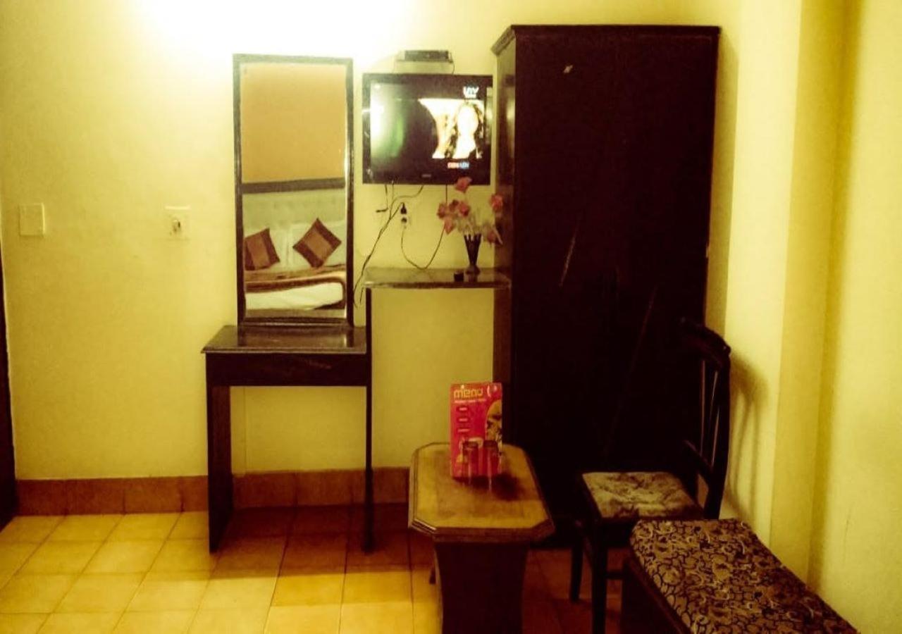 Hotel International Neelam Near New Delhi Railway Station Нью-Делі Екстер'єр фото