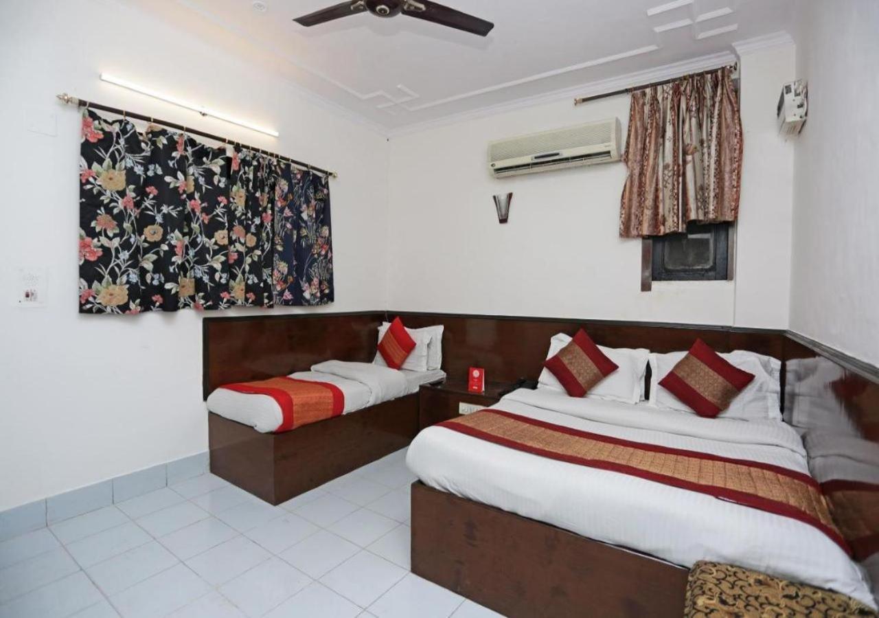 Hotel International Neelam Near New Delhi Railway Station Нью-Делі Екстер'єр фото